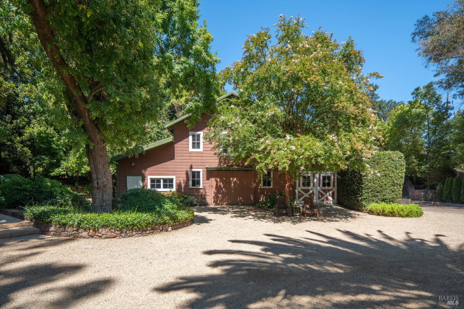 3242 Silverado Trail N St. Helena CA 94574