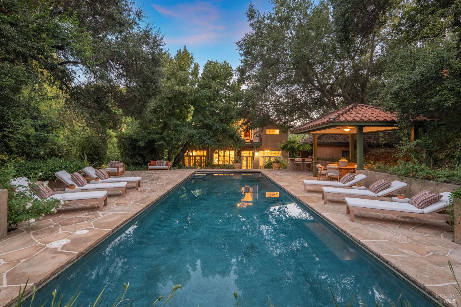 3242 Silverado Trail N St. Helena CA 94574