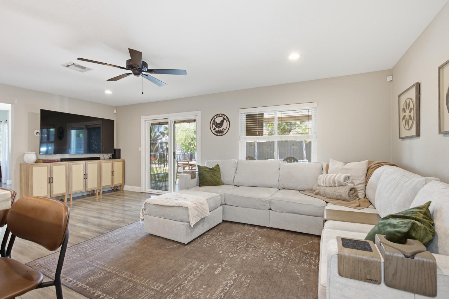 1299 Miners Roseville CA 95661