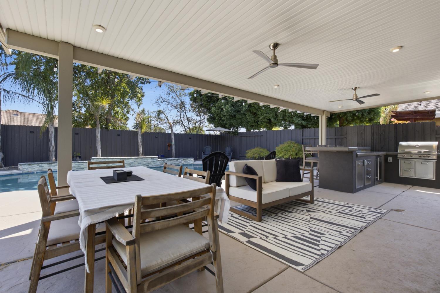 1299 Miners Roseville CA 95661