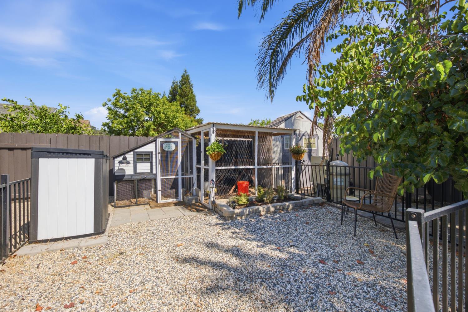 1299 Miners Roseville CA 95661