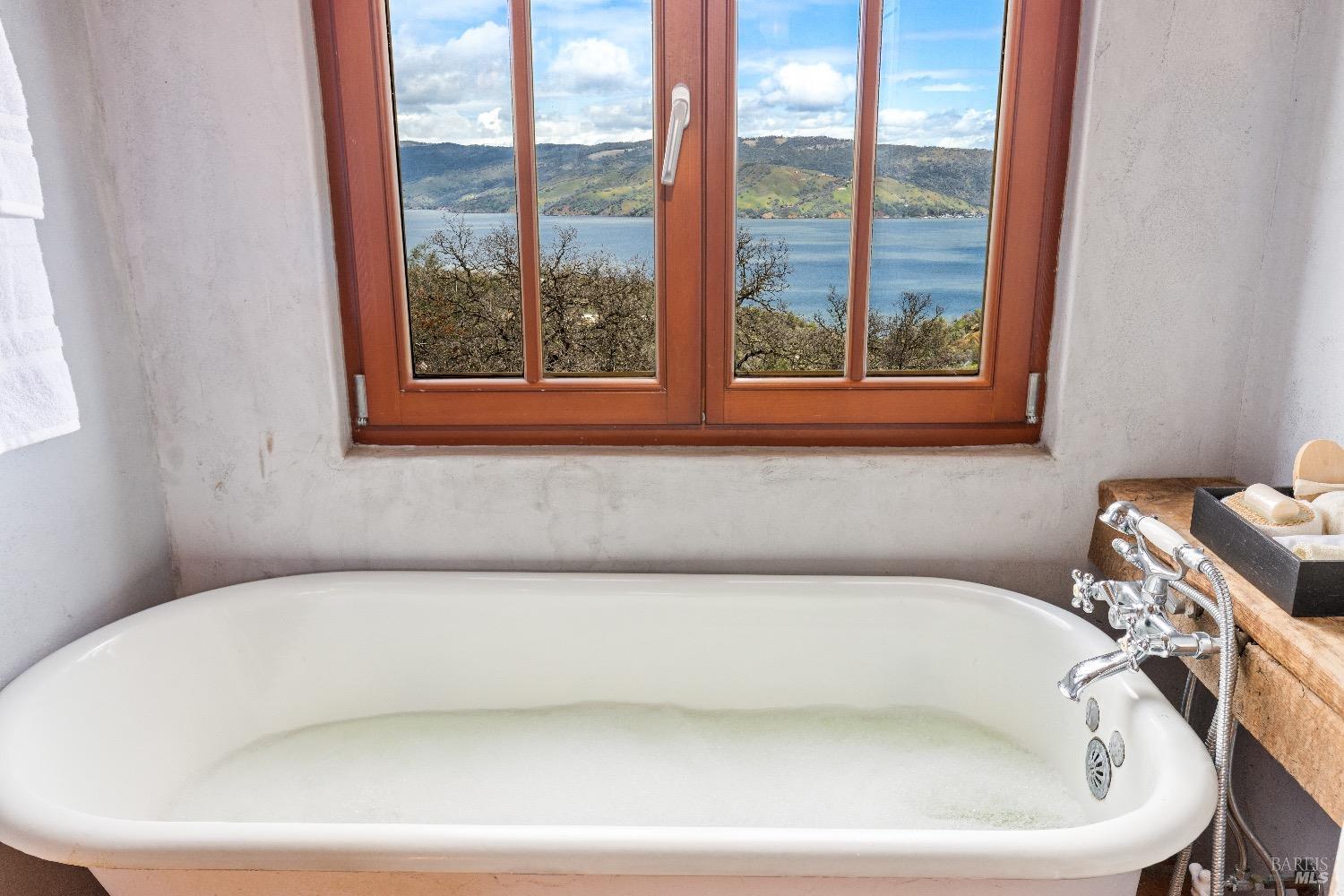 3520 Michelle Drive Kelseyville CA 95451