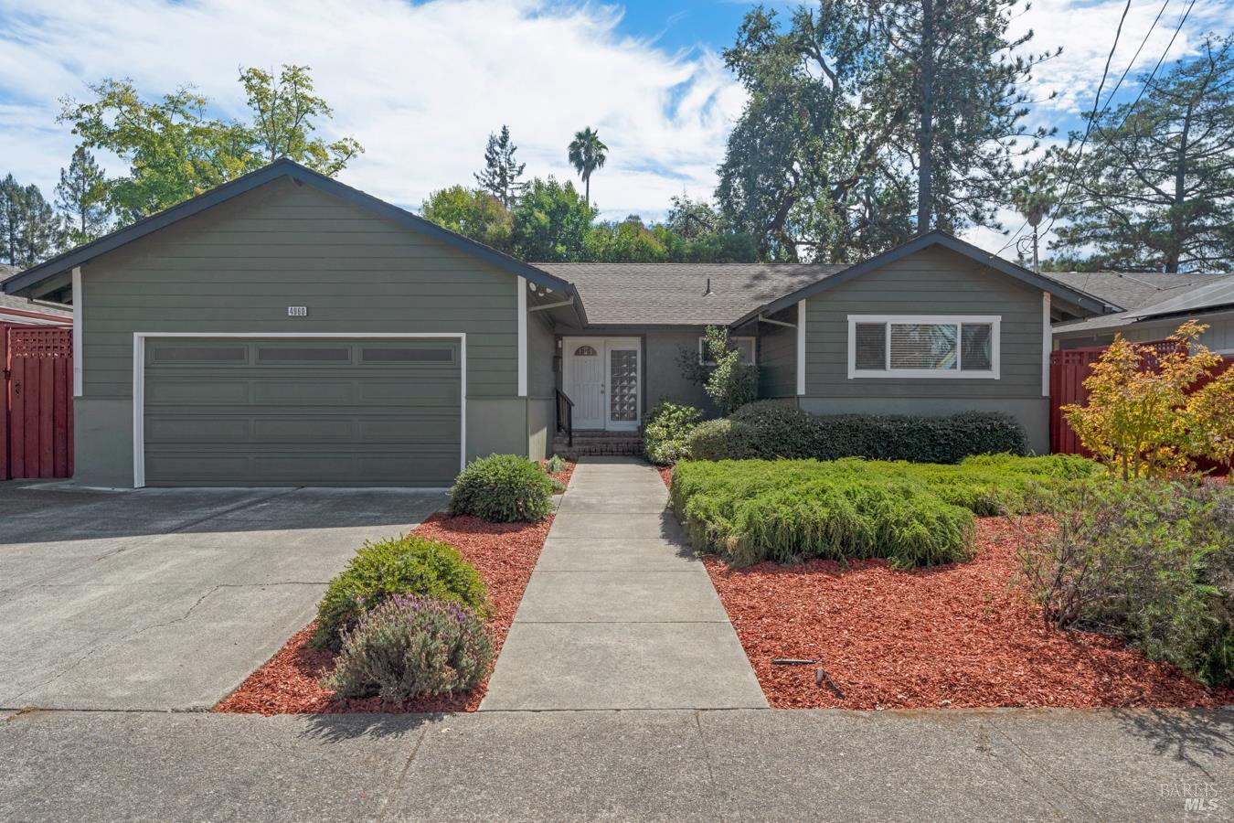 4960 Snark Avenue Santa Rosa CA 95409