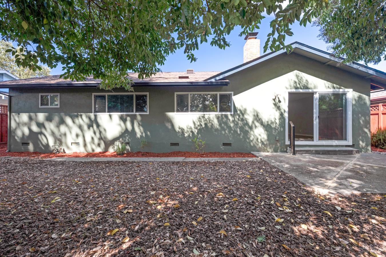 4960 Snark Avenue Santa Rosa CA 95409