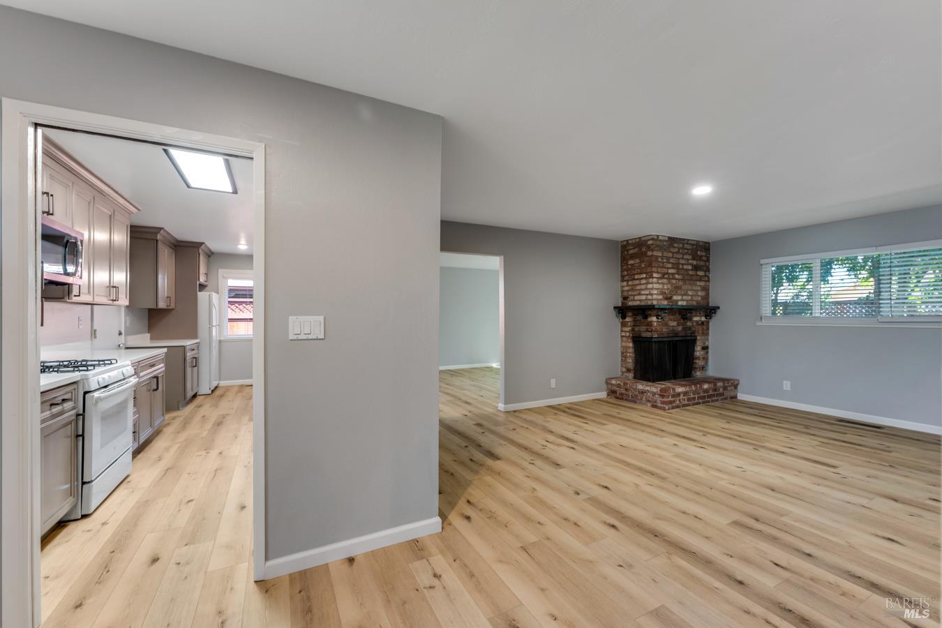4960 Snark Avenue Santa Rosa CA 95409