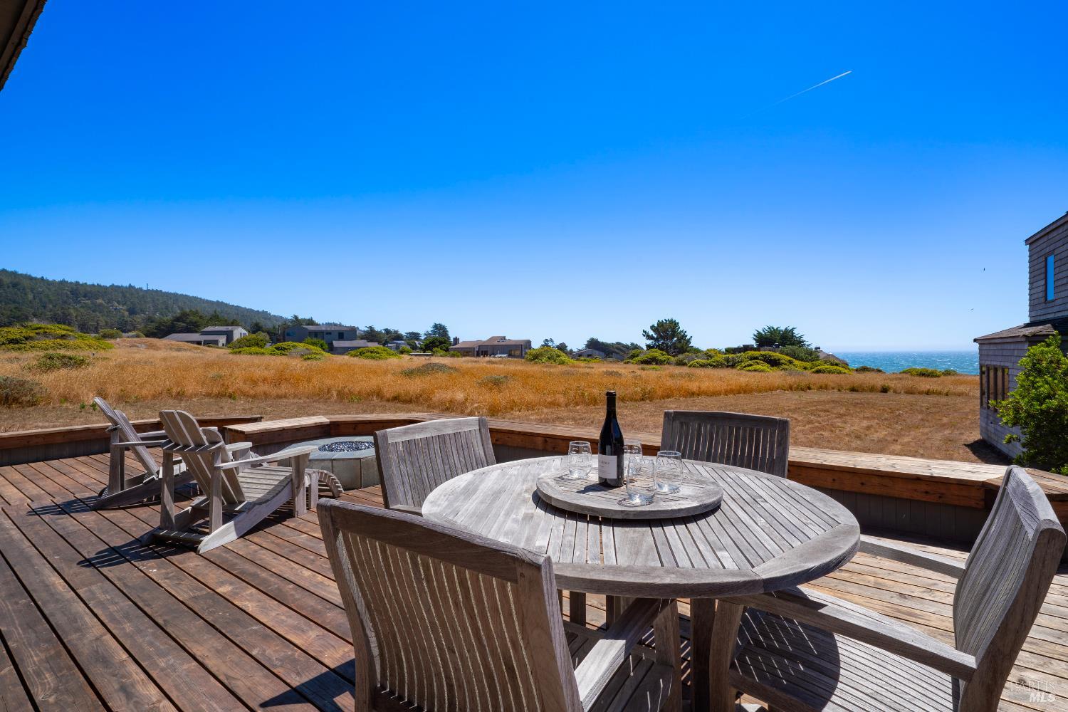 64 Whalers Reach The Sea Ranch CA 95497