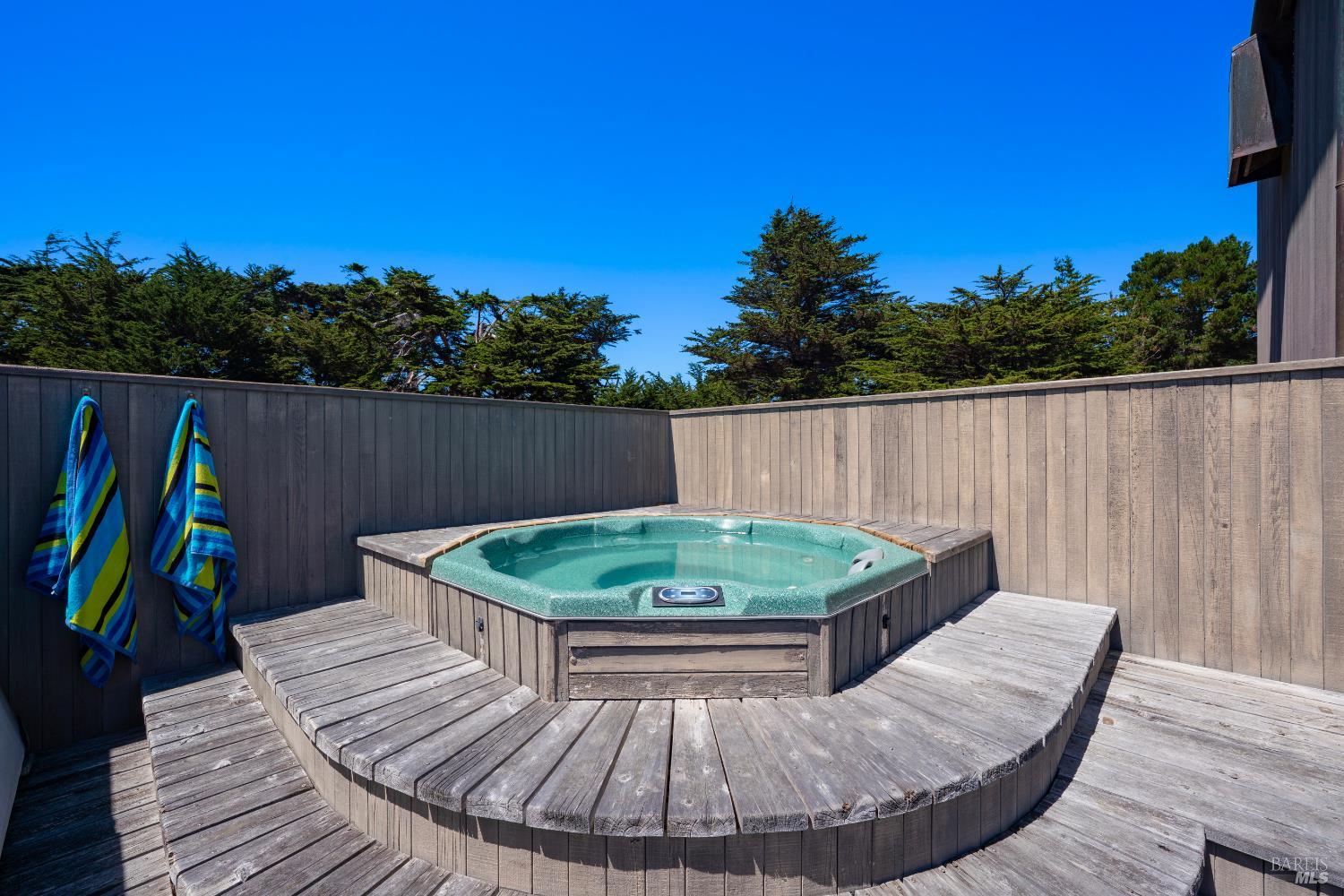64 Whalers Reach The Sea Ranch CA 95497