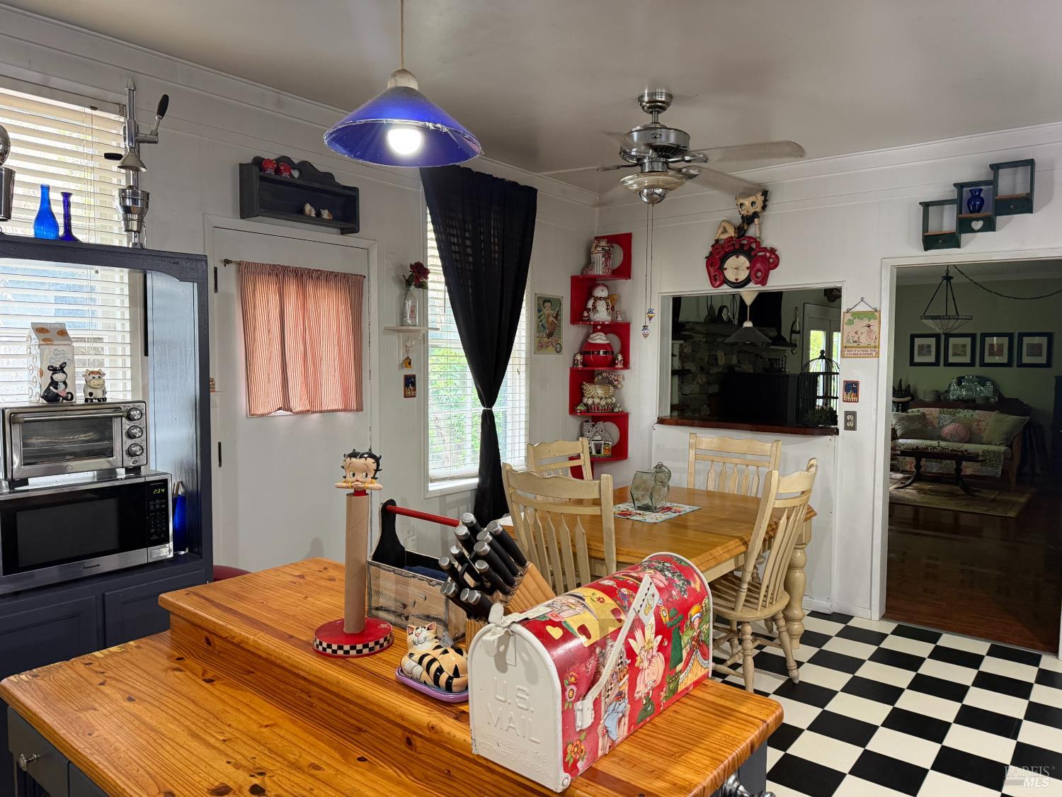 56800 Us-101 Laytonville CA 95454