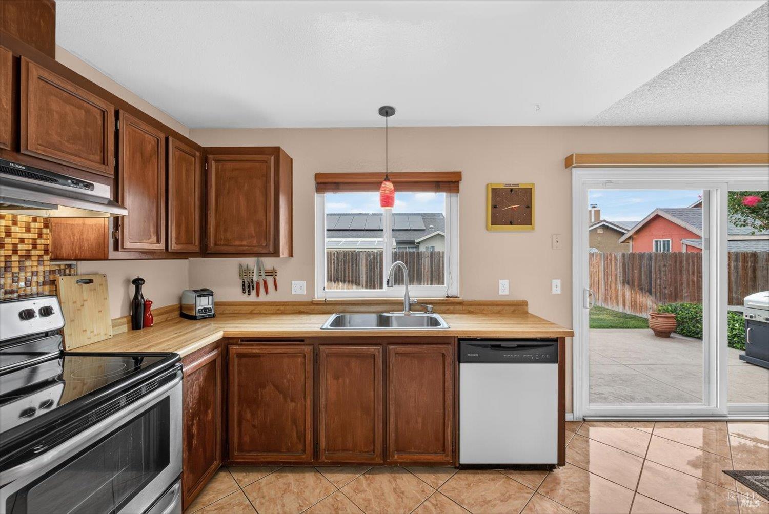902 Pintail Drive Suisun City CA 94585