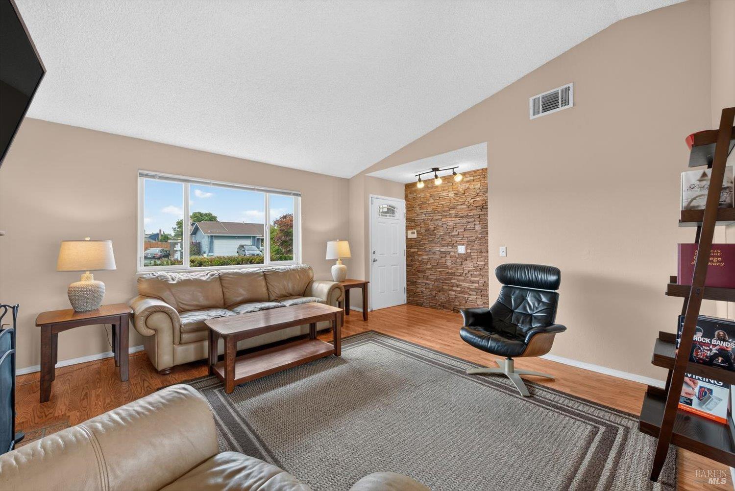 902 Pintail Drive Suisun City CA 94585