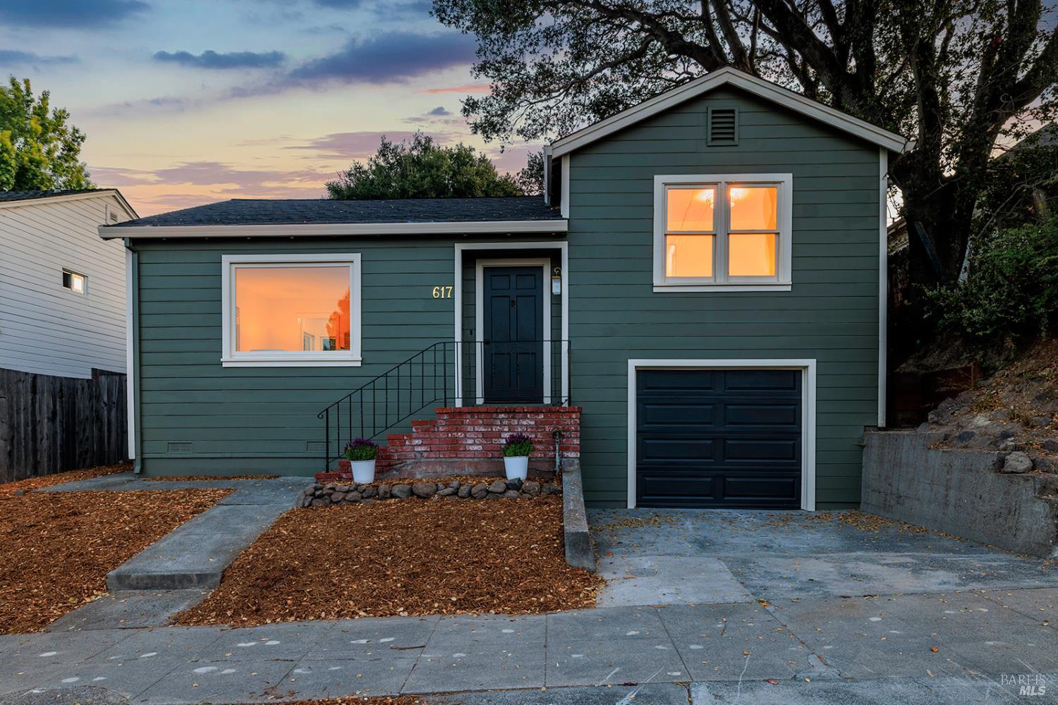 617 Keller Street Petaluma CA 94952