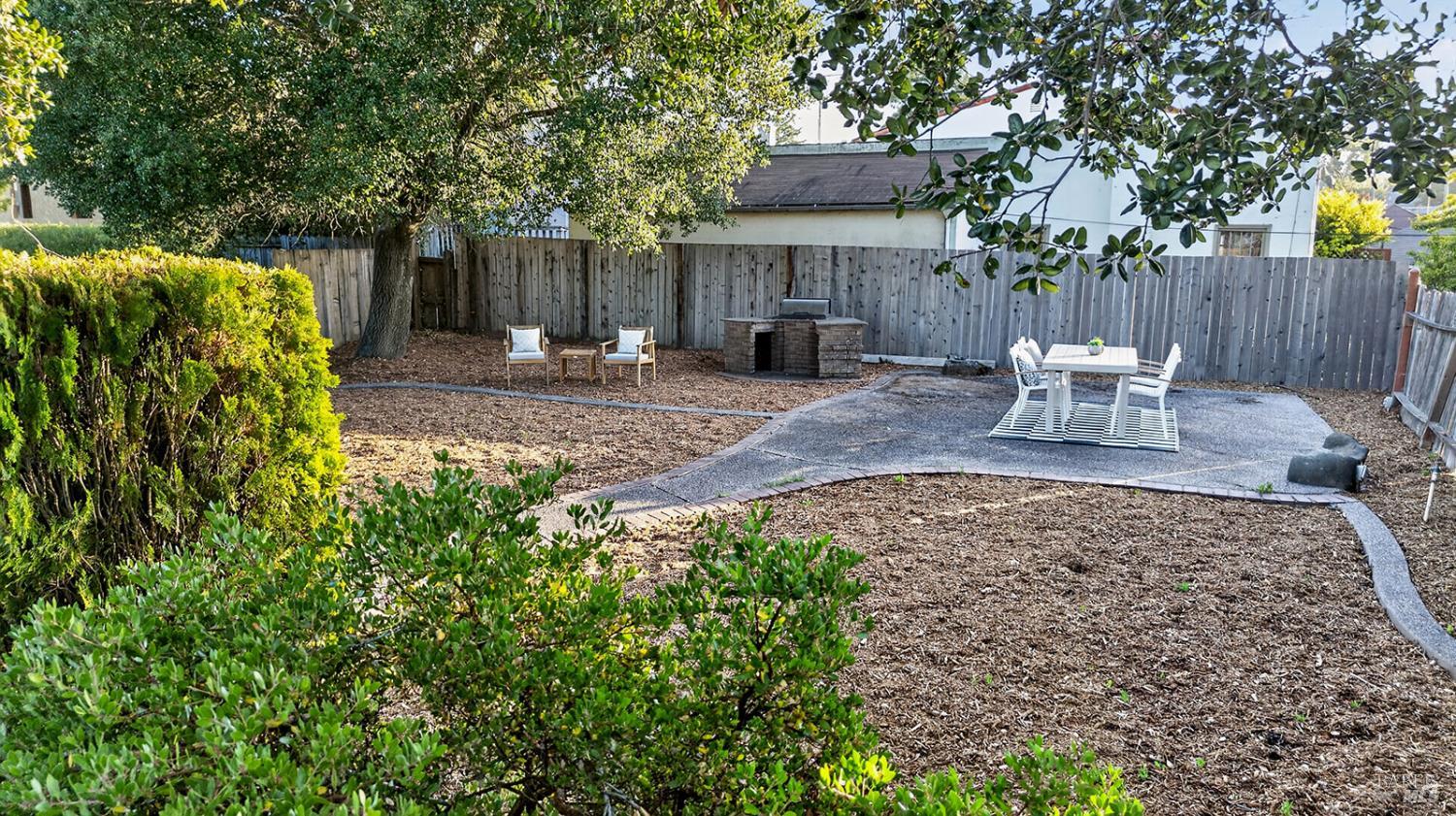 617 Keller Street Petaluma CA 94952