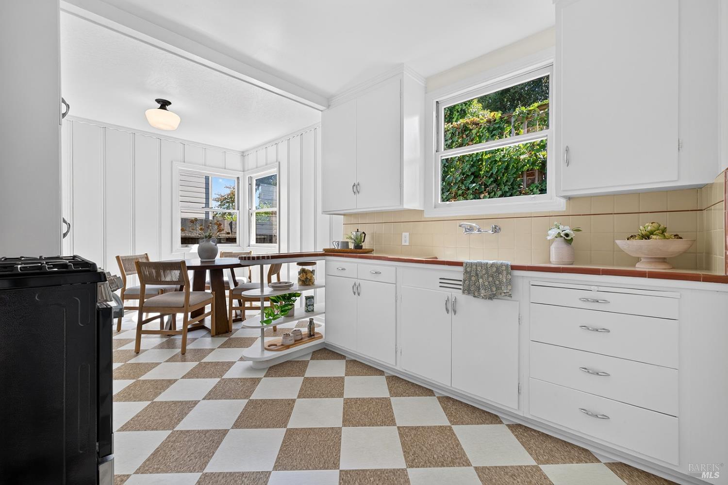 617 Keller Street Petaluma CA 94952
