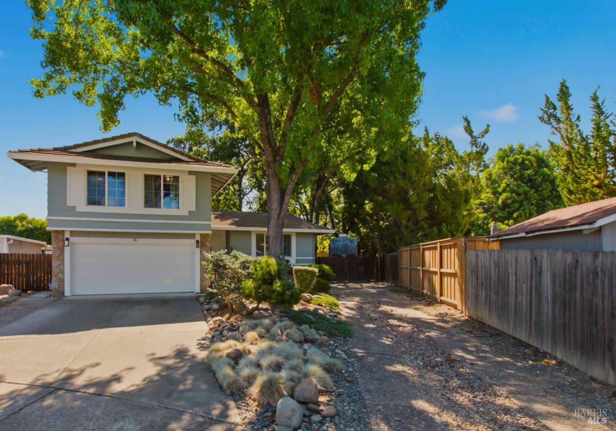 107 Cochise Court Vacaville CA 95688