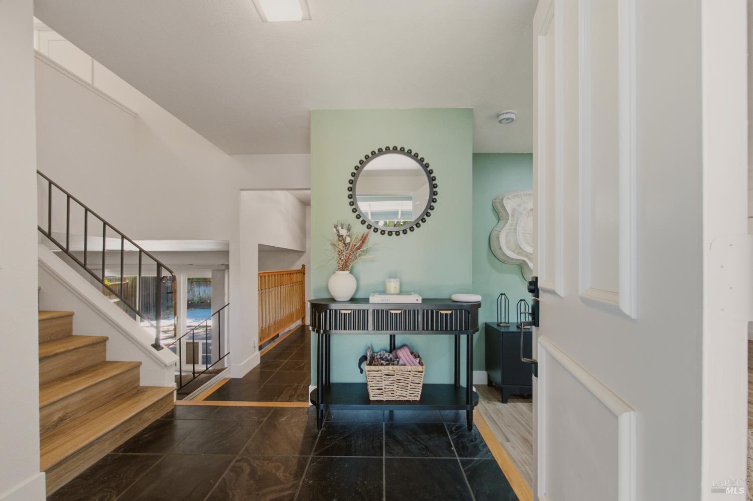 107 Cochise Court Vacaville CA 95688