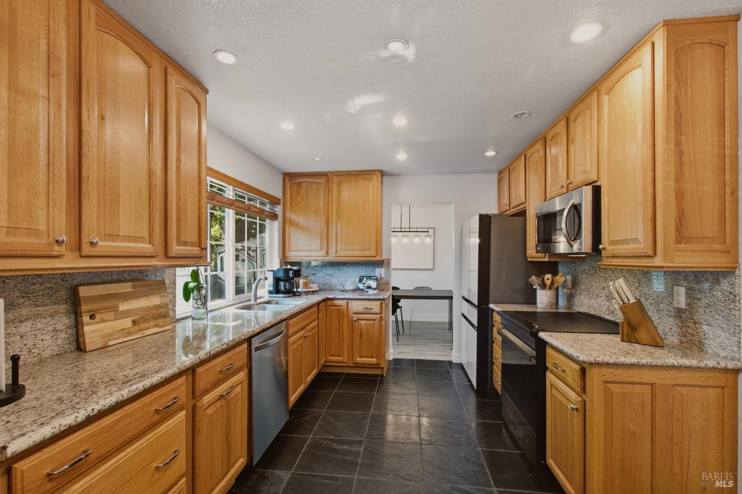 107 Cochise Court Vacaville CA 95688