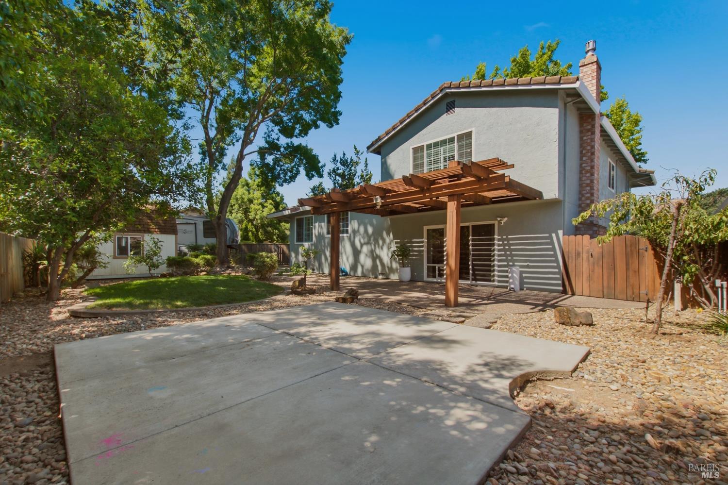 107 Cochise Court Vacaville CA 95688