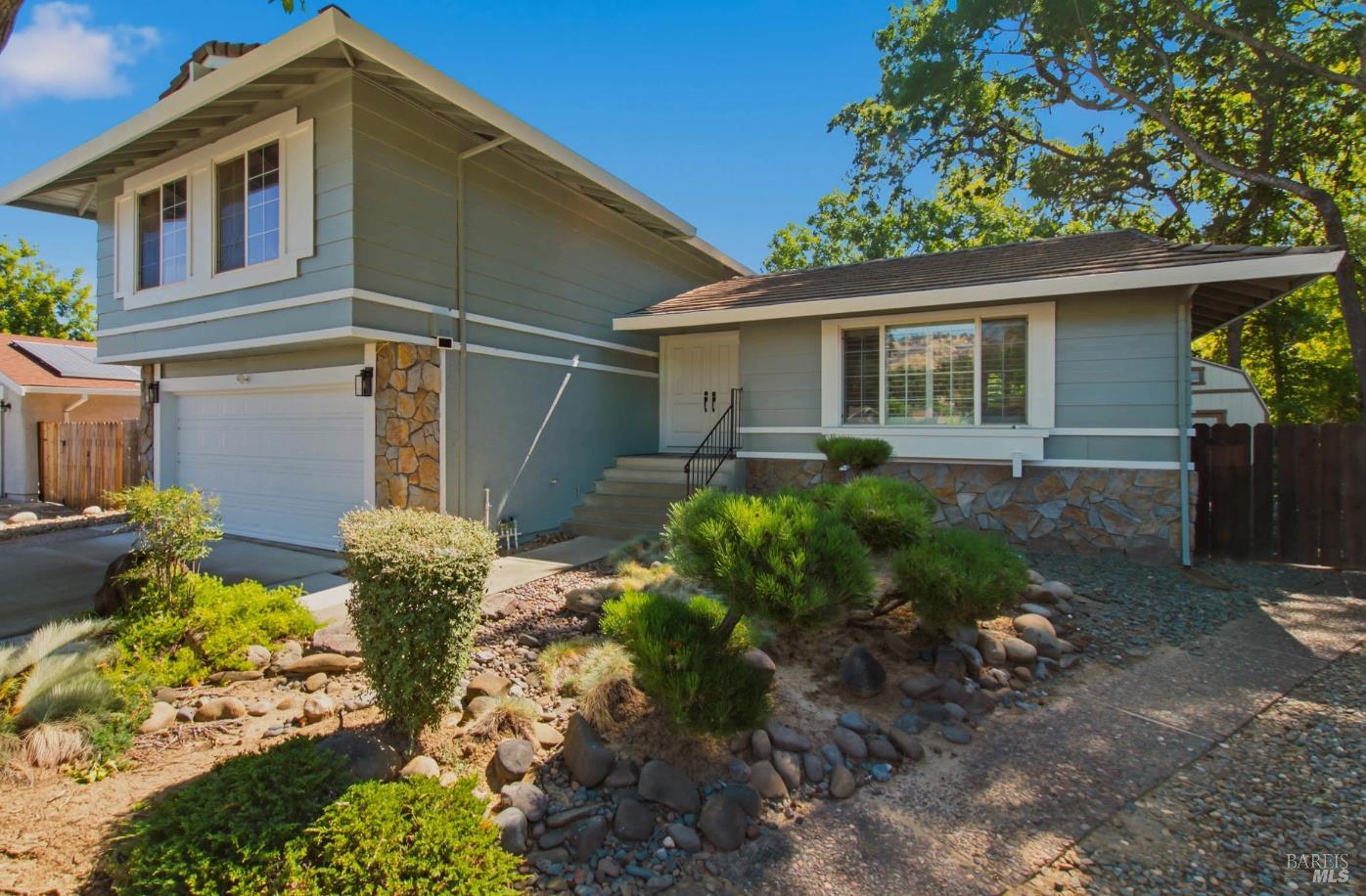 107 Cochise Court Vacaville CA 95688