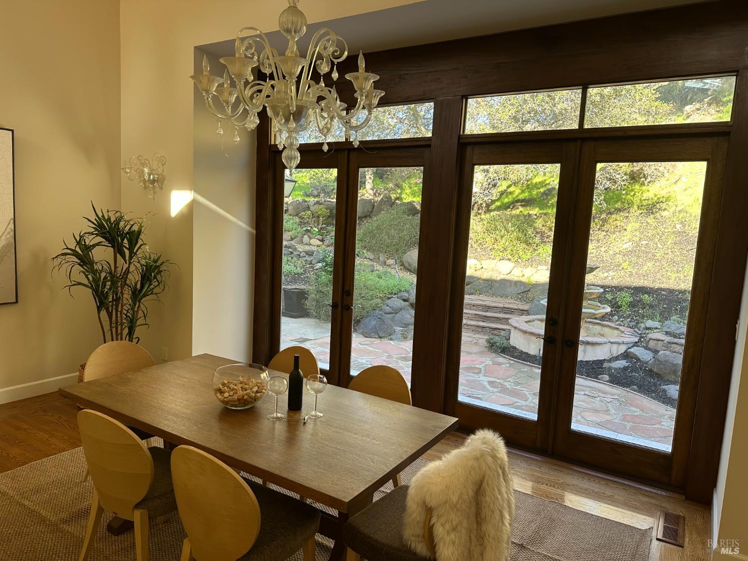 145 Canyon Court Napa CA 94558
