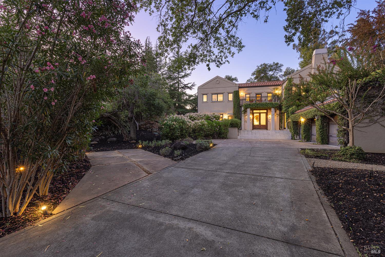 145 Canyon Court Napa CA 94558