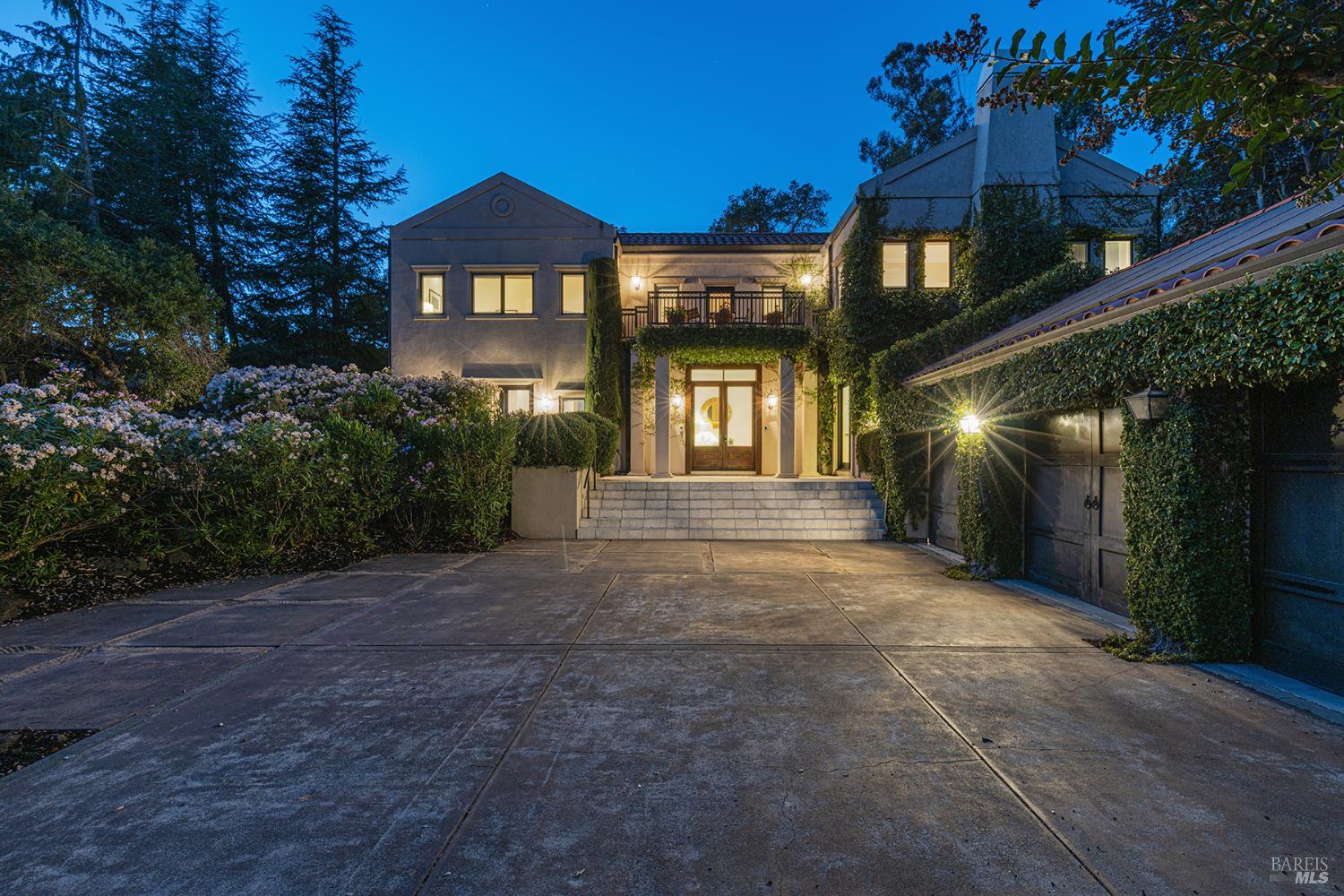 145 Canyon Court Napa CA 94558
