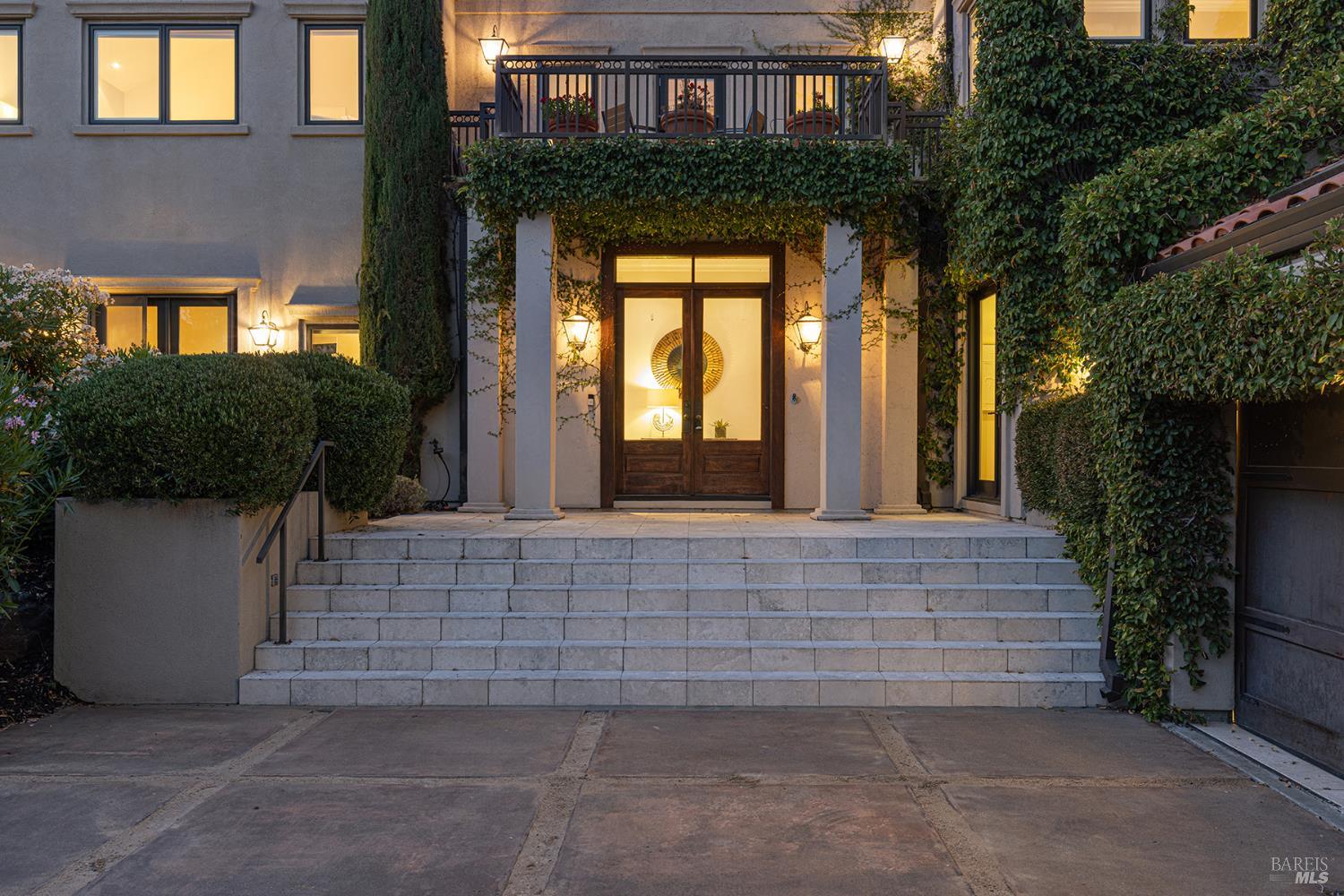 145 Canyon Court Napa CA 94558