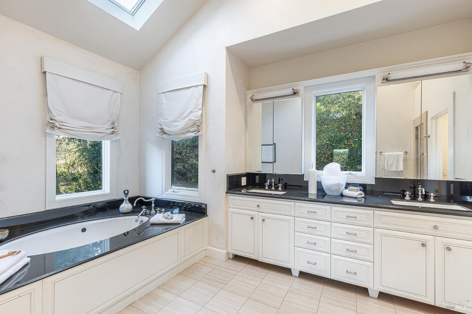 145 Canyon Court Napa CA 94558