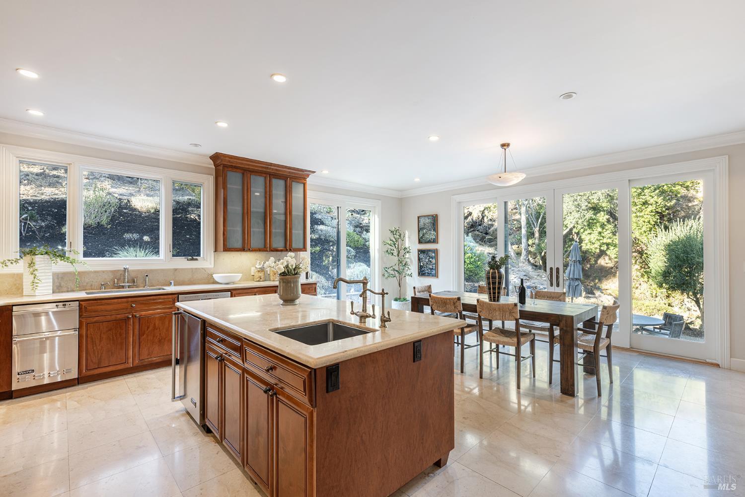 145 Canyon Court Napa CA 94558