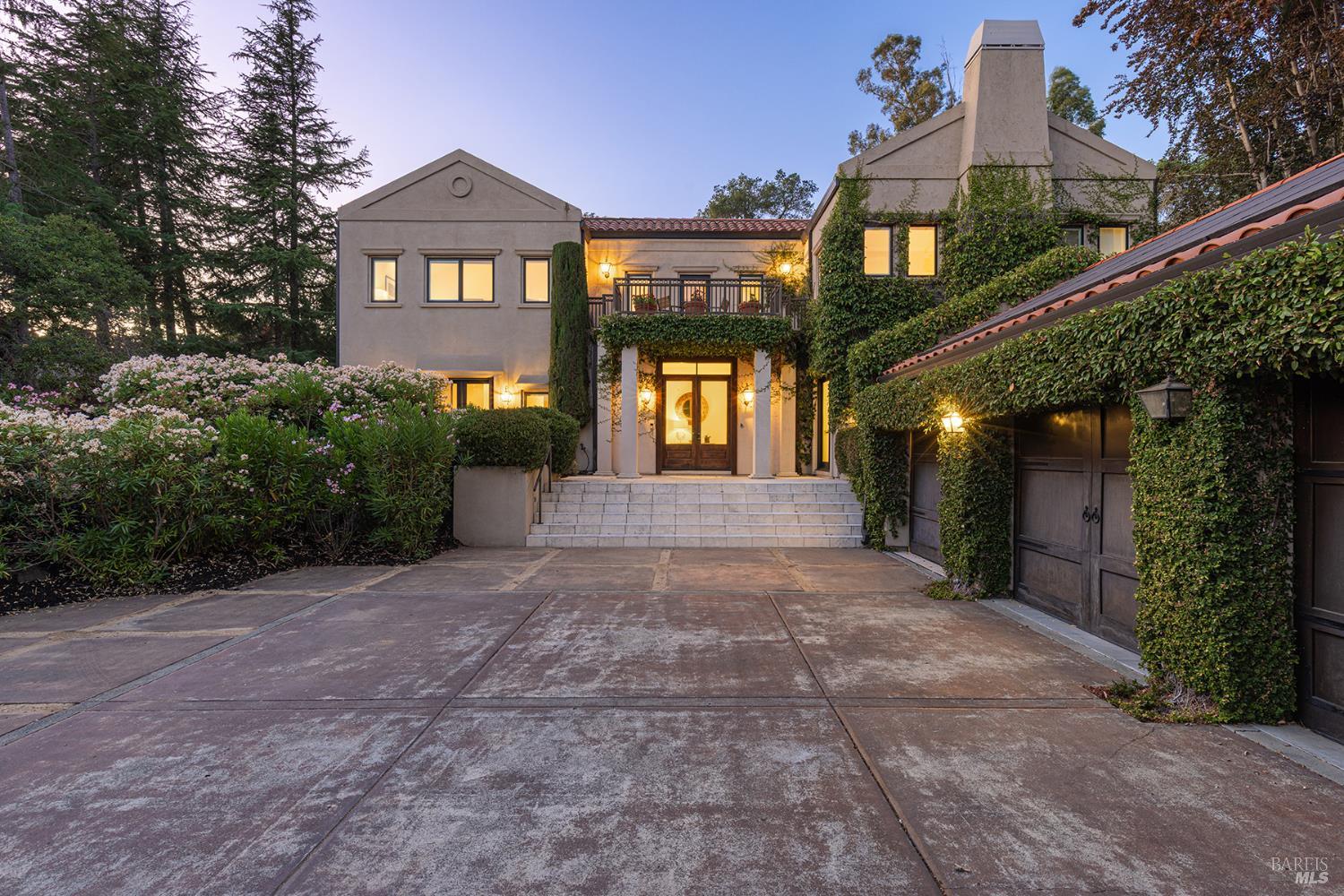 145 Canyon Court Napa CA 94558
