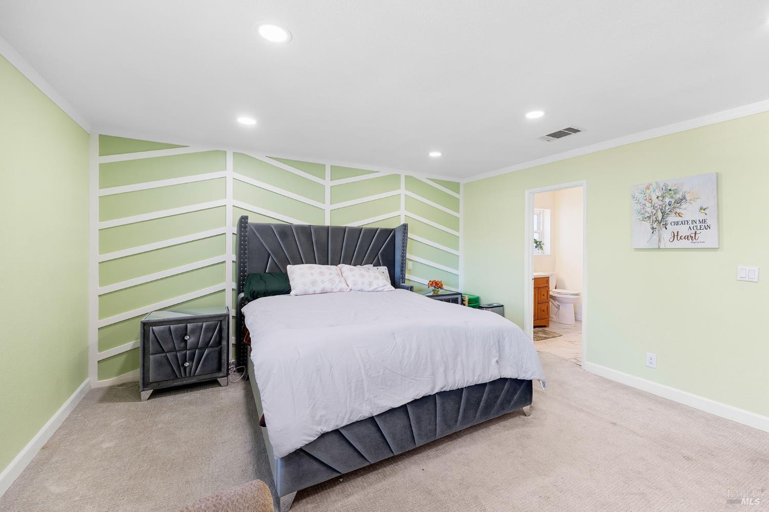 571 Gregory Drive Vacaville CA 95687