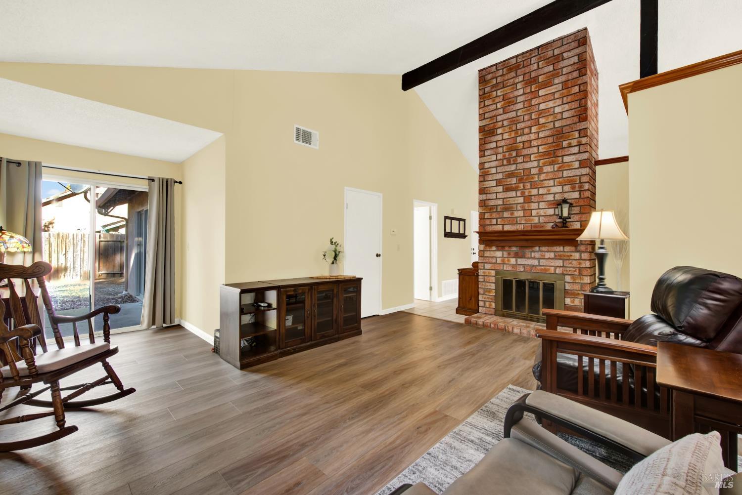 2637 Vista Grande Fairfield CA 94534