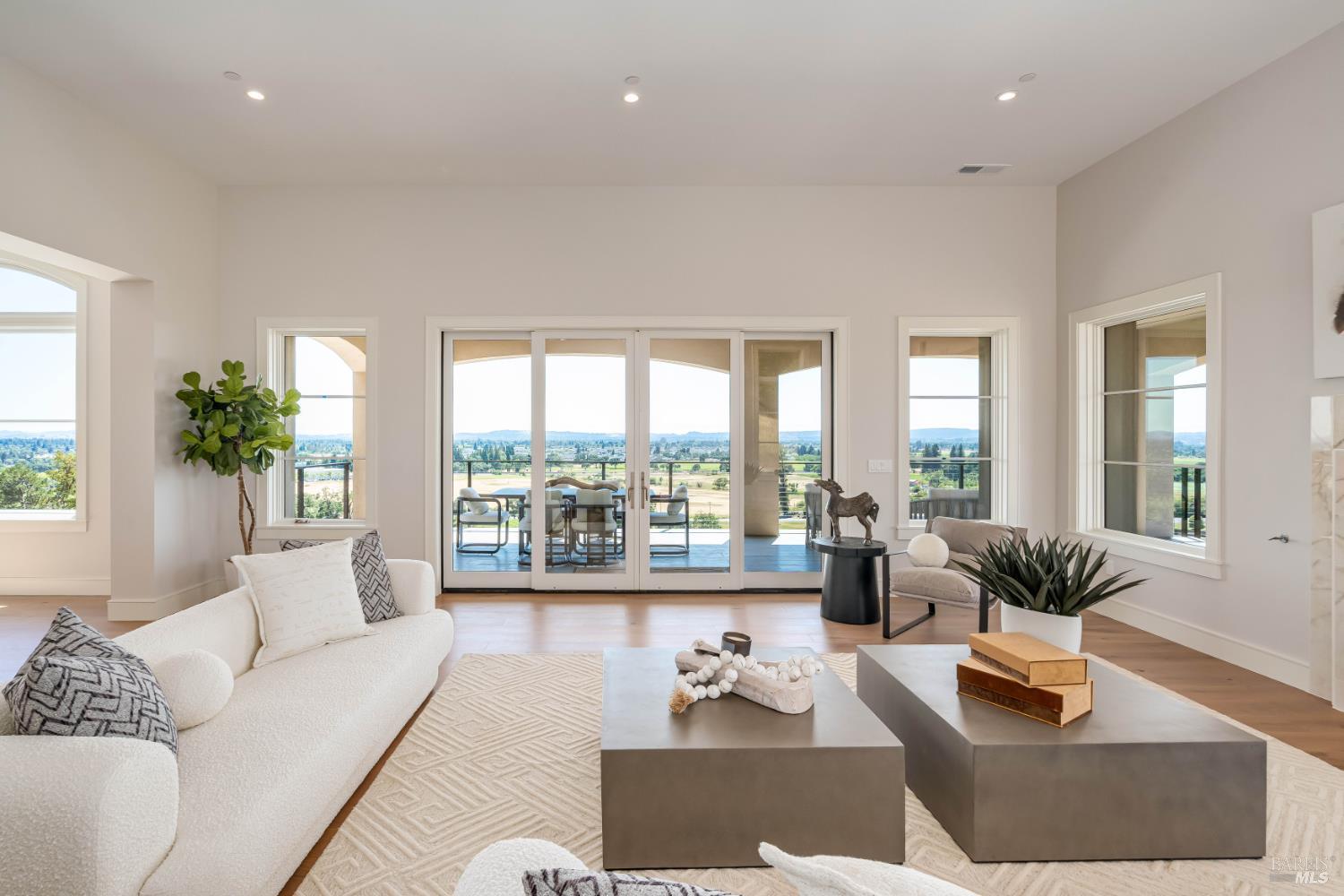 120 Angela Drive Santa Rosa CA 95403