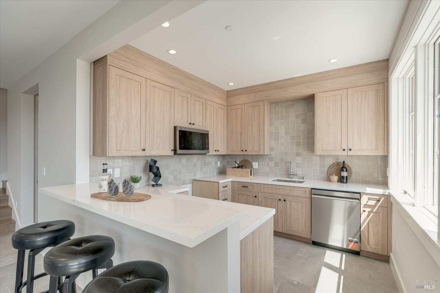 120 Angela Drive Santa Rosa CA 95403