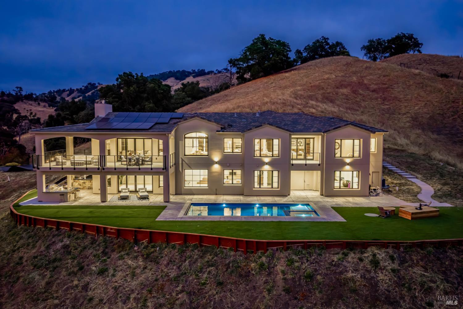 120 Angela Drive Santa Rosa CA 95403