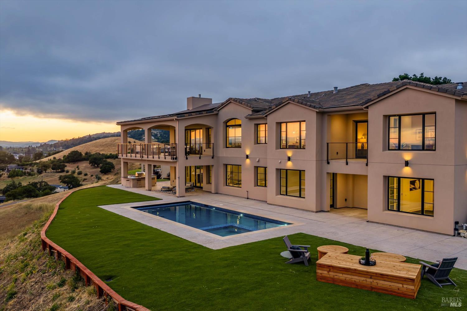 120 Angela Drive Santa Rosa CA 95403