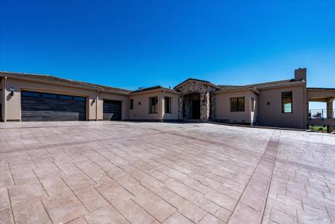 120 Angela Drive Santa Rosa CA 95403