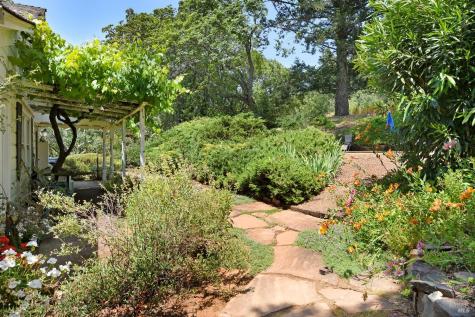 2400 Nelligan Road Glen Ellen CA 95442