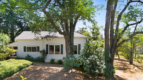 2400 Nelligan Road Glen Ellen CA 95442