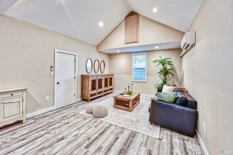 115 Sherman Street Healdsburg CA 95448