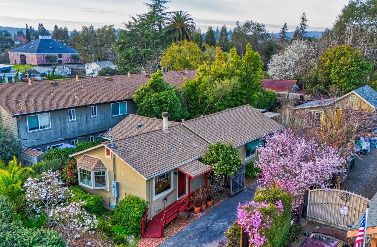 115 Sherman Street Healdsburg CA 95448
