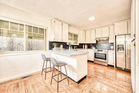 115 Sherman Street Healdsburg CA 95448