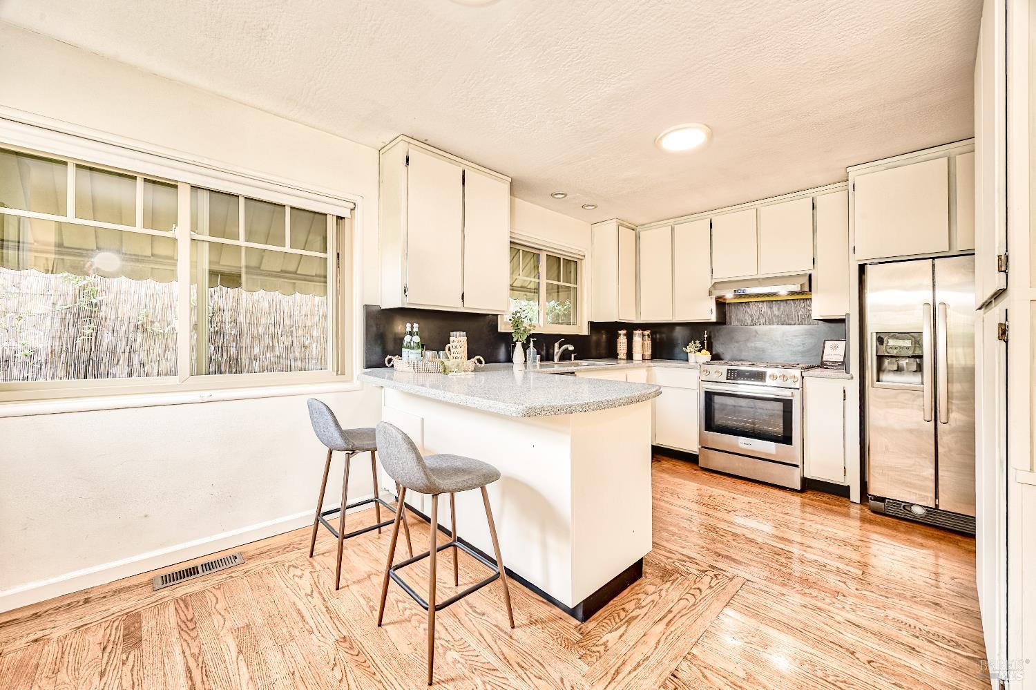 115 Sherman Street Healdsburg CA 95448