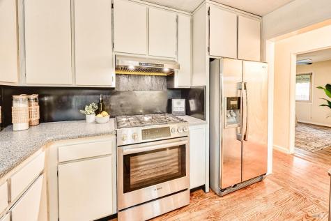115 Sherman Street Healdsburg CA 95448