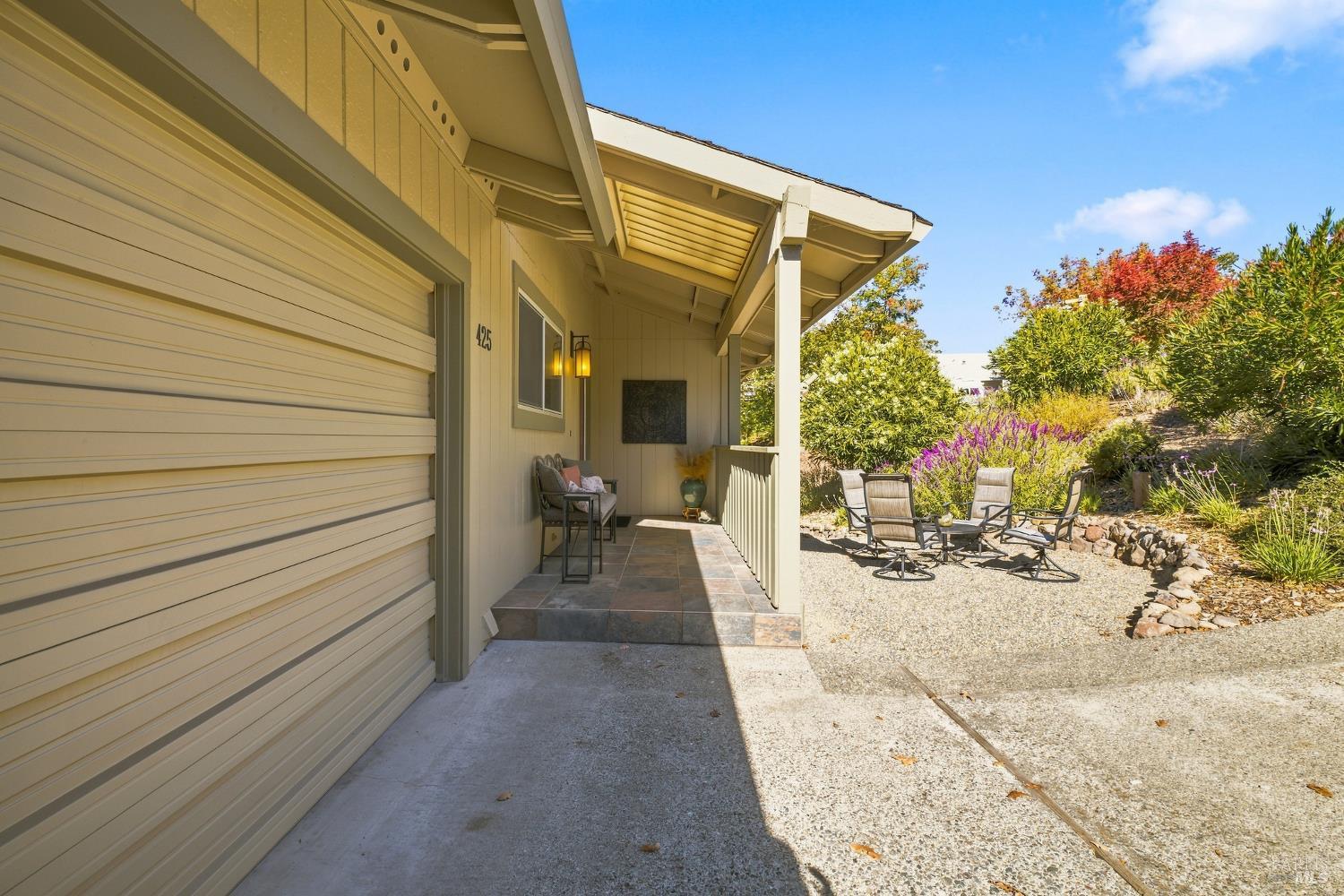 425 Singing Woods Place Santa Rosa CA 95409