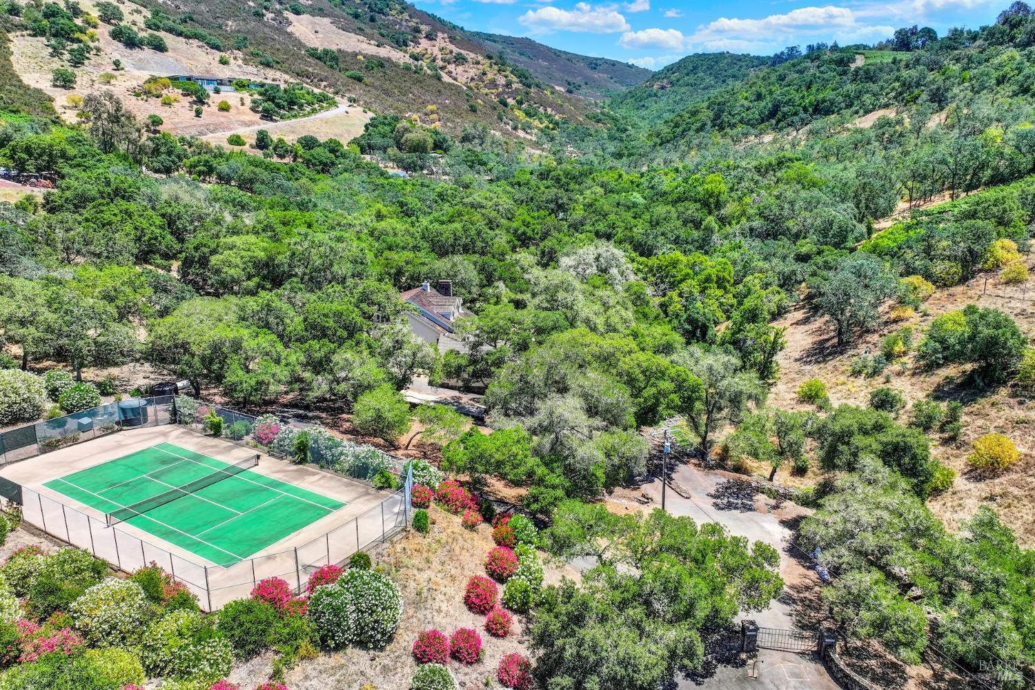 7768 Silverado Trail Napa CA 94558