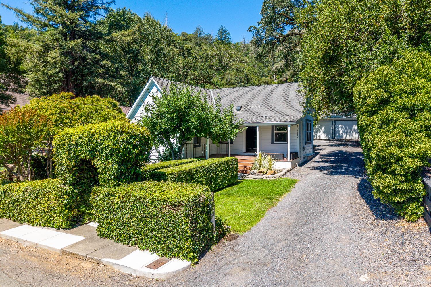 1344 Spring Street Hopland CA 95449