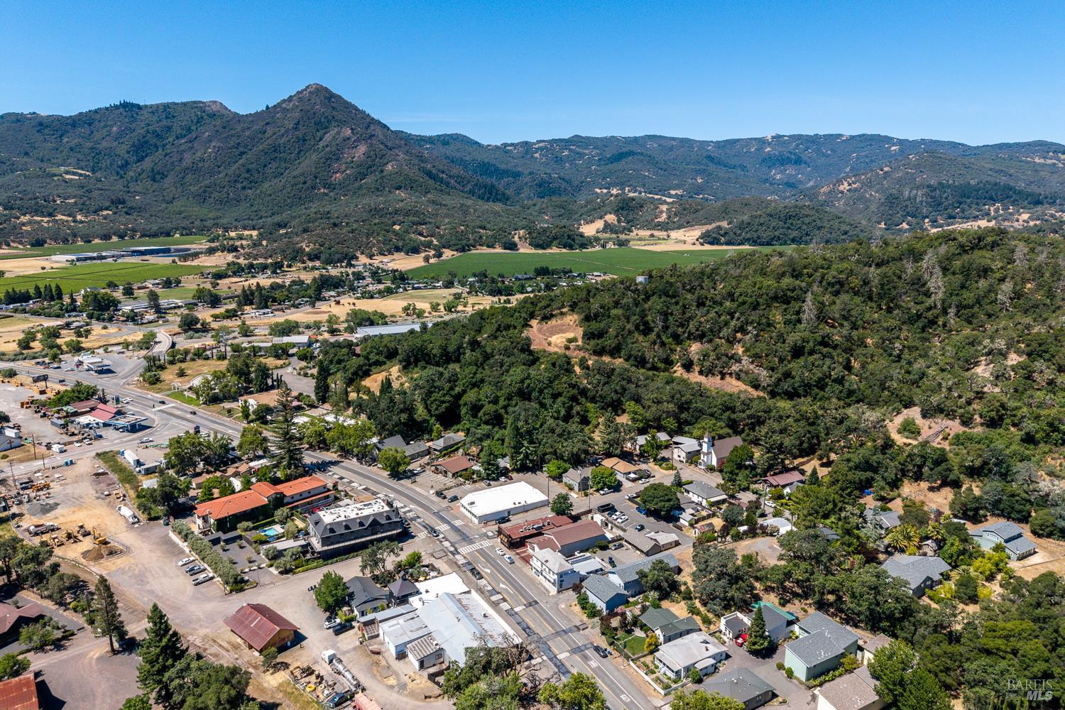 1344 Spring Street Hopland CA 95449