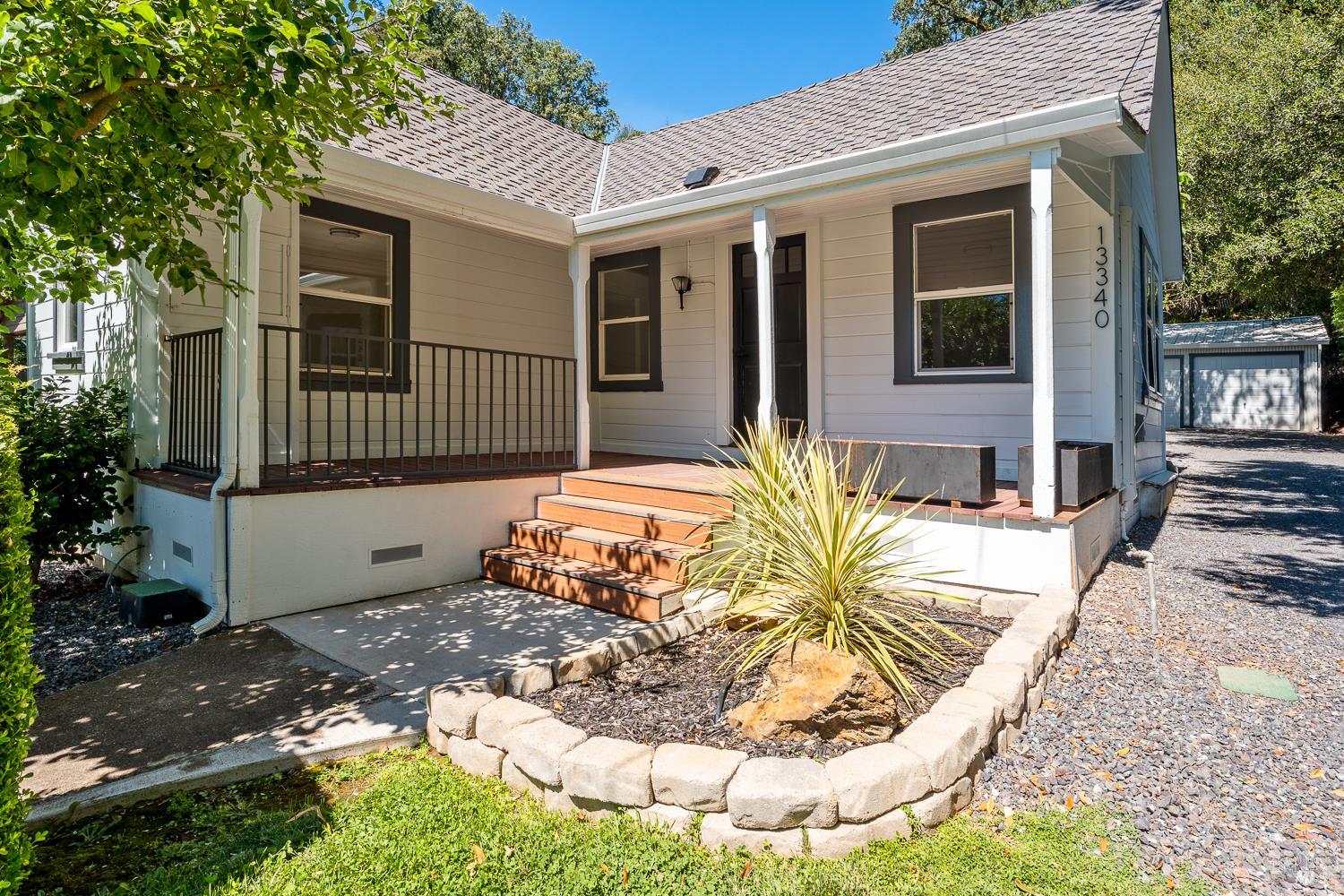 1344 Spring Street Hopland CA 95449