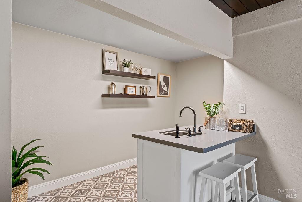 2033 Mission Boulevard Santa Rosa CA 95409