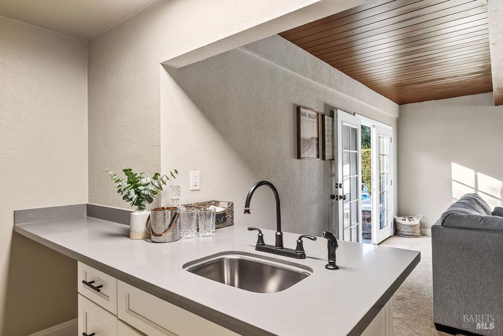2033 Mission Boulevard Santa Rosa CA 95409